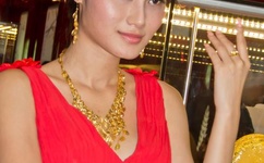 草莓视频在线观看无限看-免费